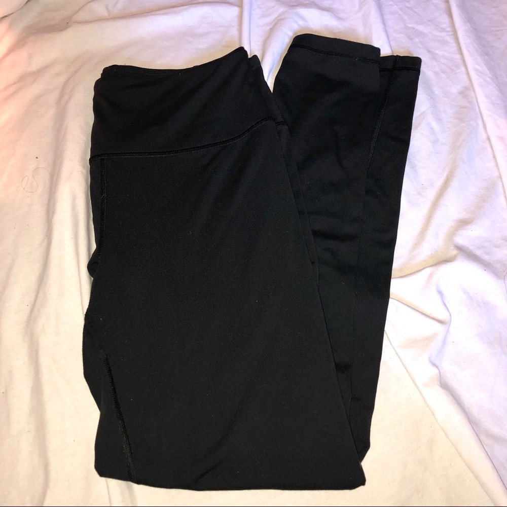 Victoria’s Secret Sport black leggings